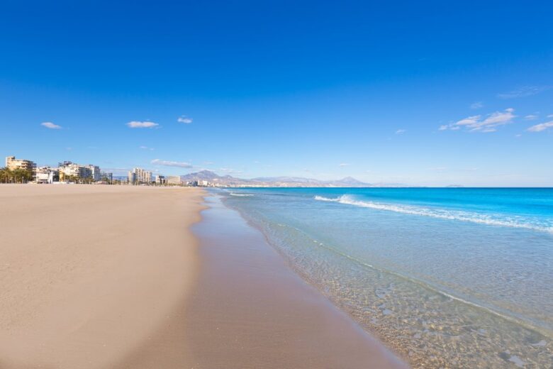 Where to stay in Alicante: San Juan Beach