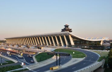 How to get from Dulles Airport to Washington DC