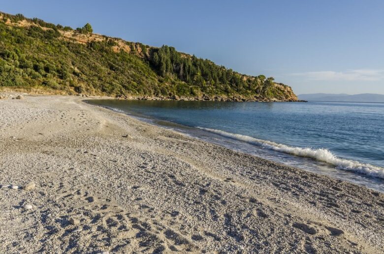 Lourdas (Lourdata), a family friendly destination