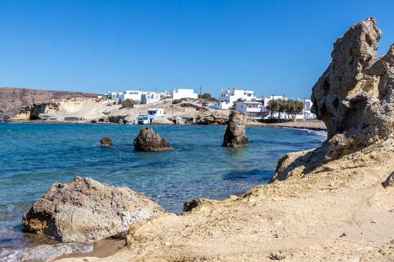  Pachaina, where to stay in Milos for relaxation