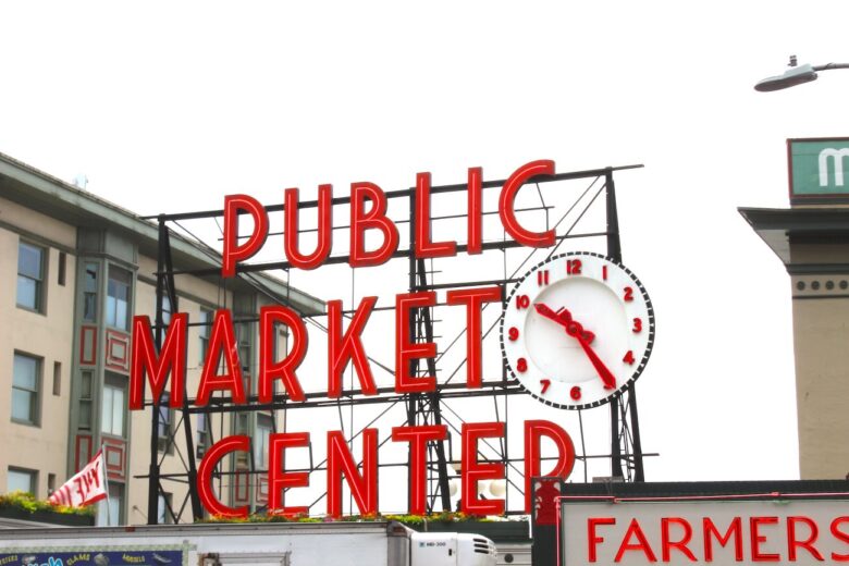Pike Place Market (Downtown), our favourite place to stay in Seattle