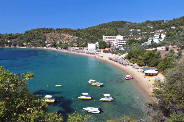 Where to stay in Skiathos: Achladies