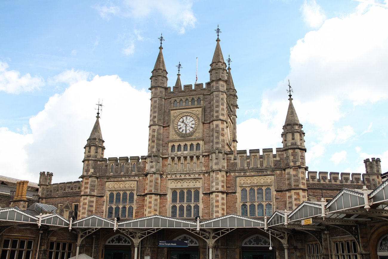 Where to Stay in Bristol: 7 Best Areas - The Nomadvisor