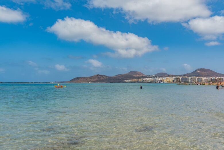 Best beaches in Gran Canaria: Las Canteras
