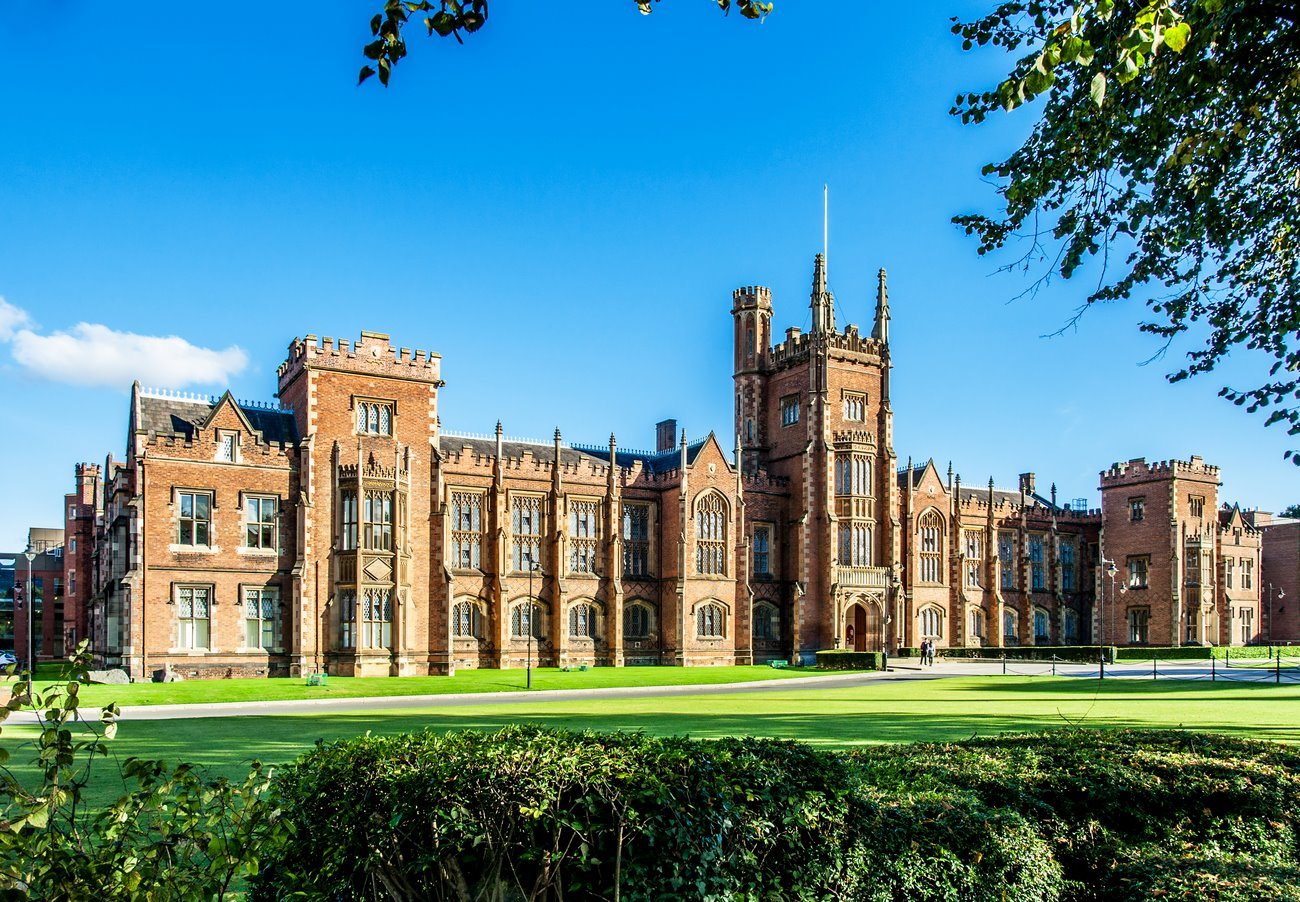 Where to Stay in Belfast: 6 Best Areas - The Nomadvisor