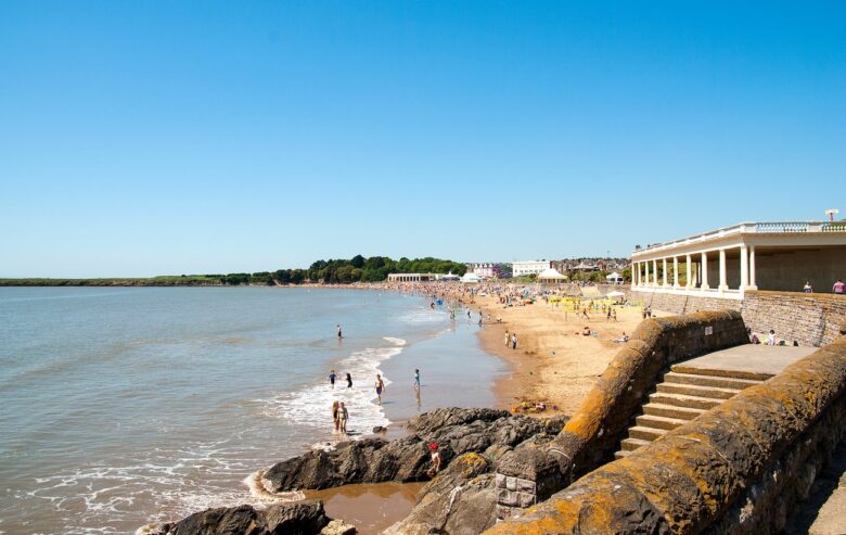 Best places to stay in Cardiff: Barry Island