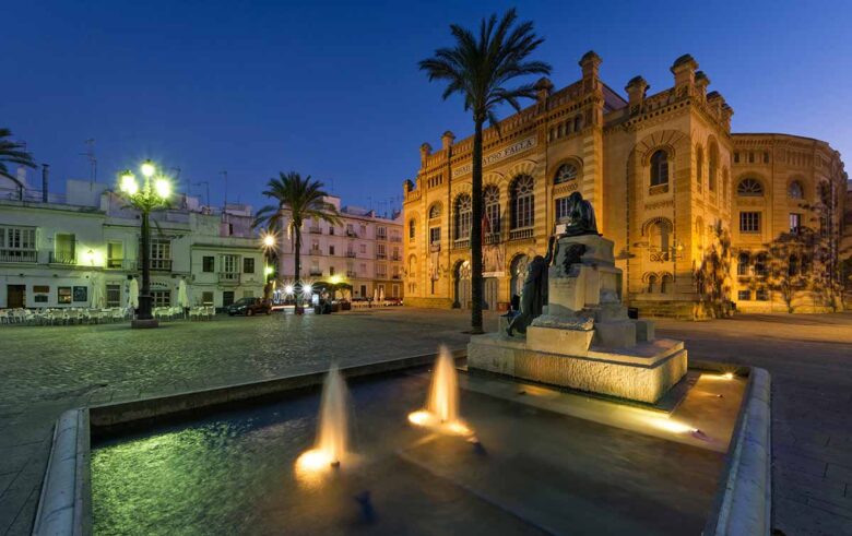 Visit The Gran Teatro Falla, best things to do in Cadiz