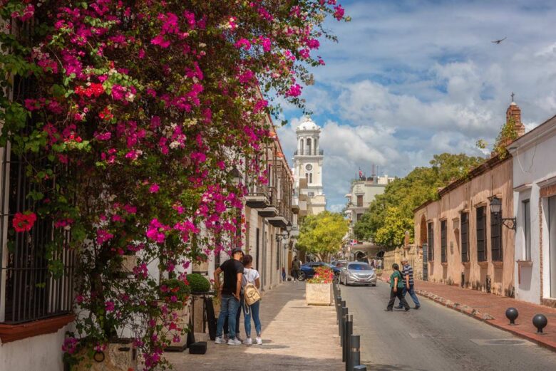 Discover Santo Domingo with a Free Walking Tour