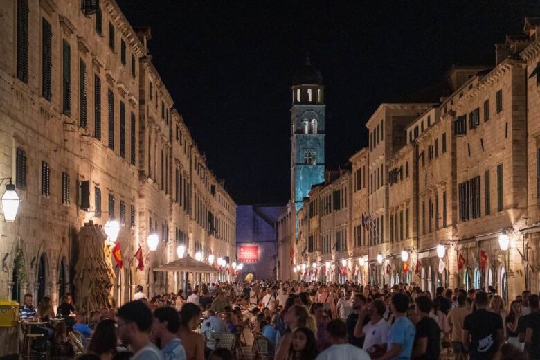 Enjoy the Nightlife in the Old Town