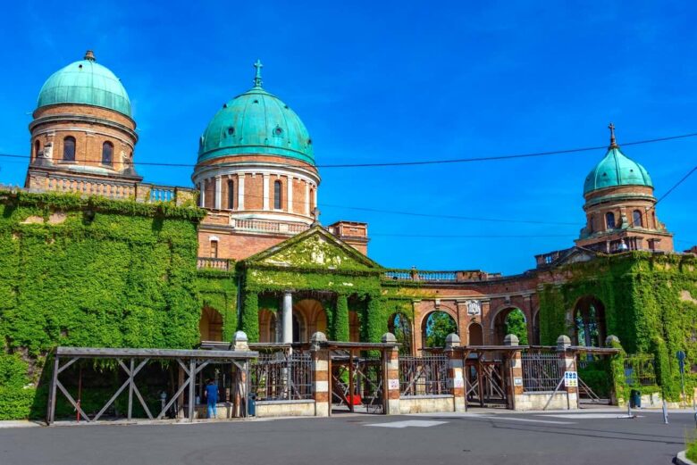 Visit the Incredible Mirogoj Cemetery